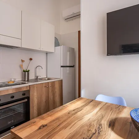 Iflat Colosseum's Brand New & Cozy Nest * Rom