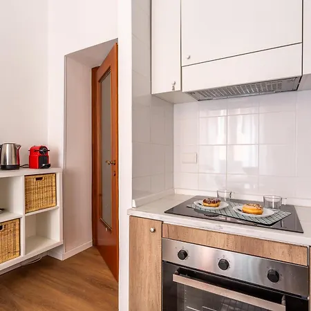 Iflat Colosseum's Brand New & Cozy Nest Lejlighed
